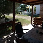 Apartamento Niko Vir